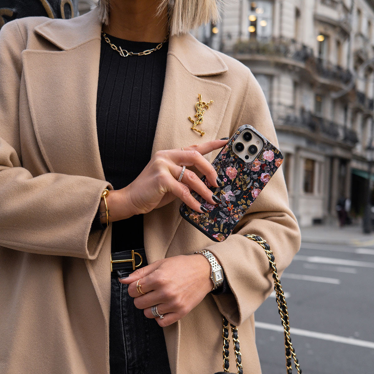 Bloomy Garden - Vintage Xiaomi 17 Ultra Case