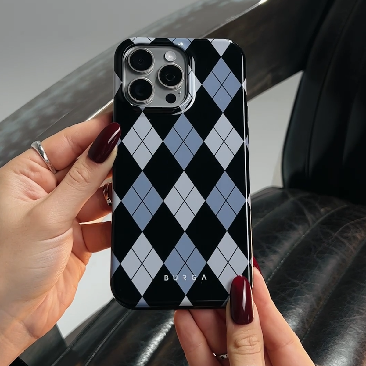 Trouble - Xiaomi 17 Ultra Case